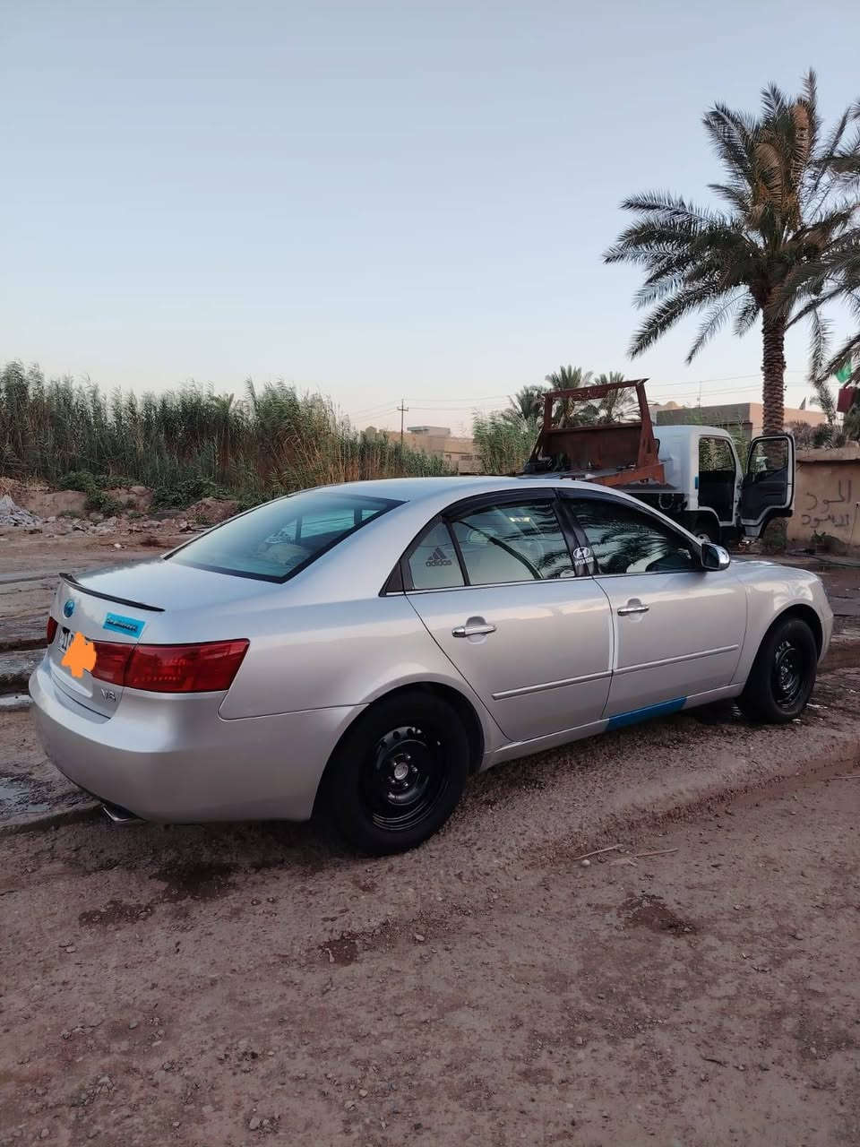 سوناته مقدس للبيع او مراوس
رقم بغداد انكليزي كل نقص مابيه
مكينه 6 سلندر مكينه كير تبريد
خير من الله صبغ 4 قطع بدون دواخل
سياره فول موصفات فتحه تحكم ستيرن
كروز مثبت سرعه غرفه بلاديه
عنوان ديالى رقم ***********
