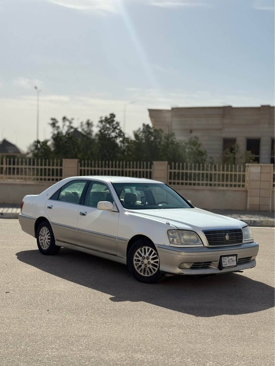 جنون موديل 2000 للبيع او مراوس
مكفوله من الكص والنقل والأصوليات 
مكينة 3000 جديدة
كير اكسل كفالة
كهربائيات كاملة
115 وبيها مجال 
للاستفسار
*********** الزبير, البصرة
