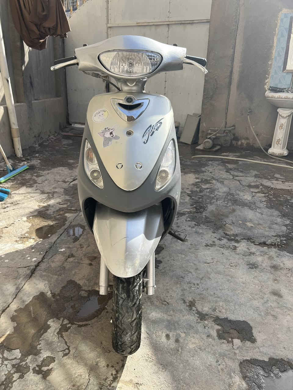 مكلف بلنشر ✅

السلام عليكم دراجه ماكس منغولي حلوه كدام عينك مامفتوحه مكينتها السعر550 بيها مجال حك الجيه مامتواجد فيس ***********
