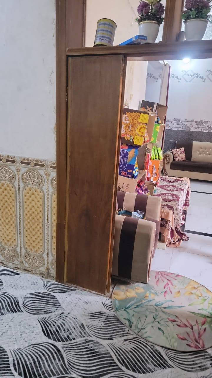 السلام عليكم بيت للبيع المساحه 200متر طابو زراعي سند 25 بناء بلوك صب كونكريت مسلح بناء حديث يبعد عن الشارع الرئيسي 200متر العنوان كربلاء طويريج قرب المجسر مقابيل الوكفه الجديده السعر 48 تحويل مباشر بأسم المشتري 
***********
***********

