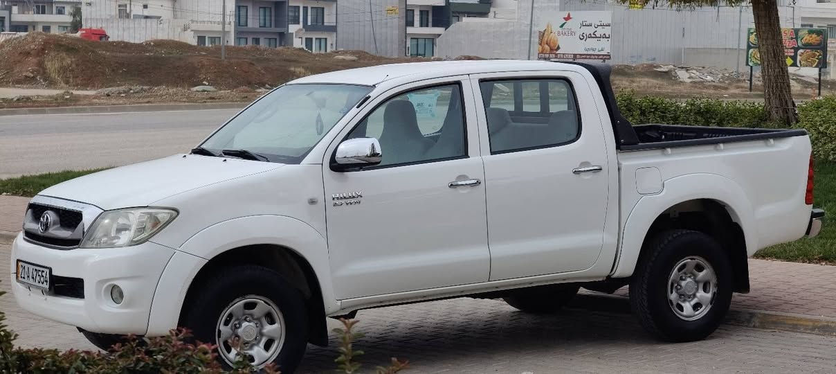 توێتا هایلوکس مودیل ٢٠٠٩ سعودی
ژ.م ***********یان***********
شوێن سلێمانی نرخی ١٧٣گەڵا
مەکینە نەکراوە ٢٣٠هەزار ڕۆشتوە
بێ بۆیاخ نموونەیە لەجوانی بطڵ و ABSو ناوسوور شاشەو کامێرا و زینۆن
هیچ مەسروفی نیە کارەبای و تەبرید و گەرمی و تندوتۆڵی بەشەرت
ڕەقەم و هەزەی تازەیە سەنەوی بەسەرچوە تەحویل بەشەرت السليمانية, العراق
