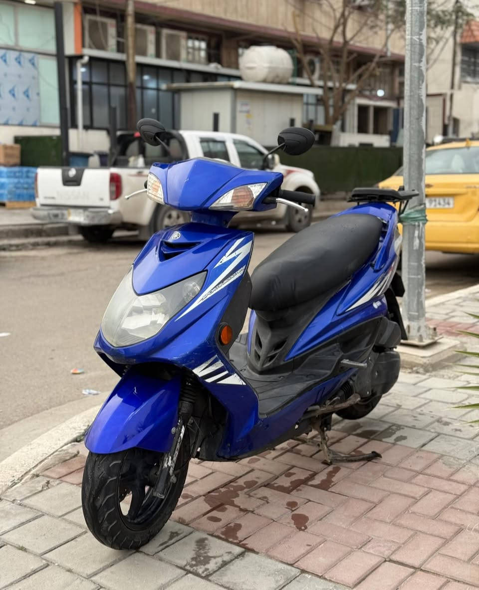 سلام عليكم
سكنس فحل خمسينية 2012 طلاعات 
كفالة علمة مكينة وكفر وكلچ جديدة الدراجة وخير من الله شوفة عينكم للبيع المكان بغداد الشعب الشراي يتصل 
***********
