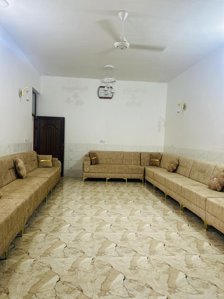 السلام عليكم 📞0770239058📞علي الحمداني

🔴متاح بيت 🏠 للبيع المساحه250 طابقين "⚫️

🔵بناء حديث شغل درجه اولى 🟢

🟣 محتويات البيت🟤

🟡الطابق الأول استقبال مطبخ حار وبارد غرفتين نوم  🌑 مجمع صحيات منور⚪️

🟤الطابق الثاني صاله جبيره 3غرف نوم سطحين 

                     ⏱️موقع دور الزراعه الثانيه⏱️

معتز الحمداني 📞***********📞
