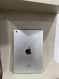 ايباد ميني 2  ذاكرة 16  جهاز حلو ونظيف  شاشتة حلوة  يرهم دراسة تصفح ال...