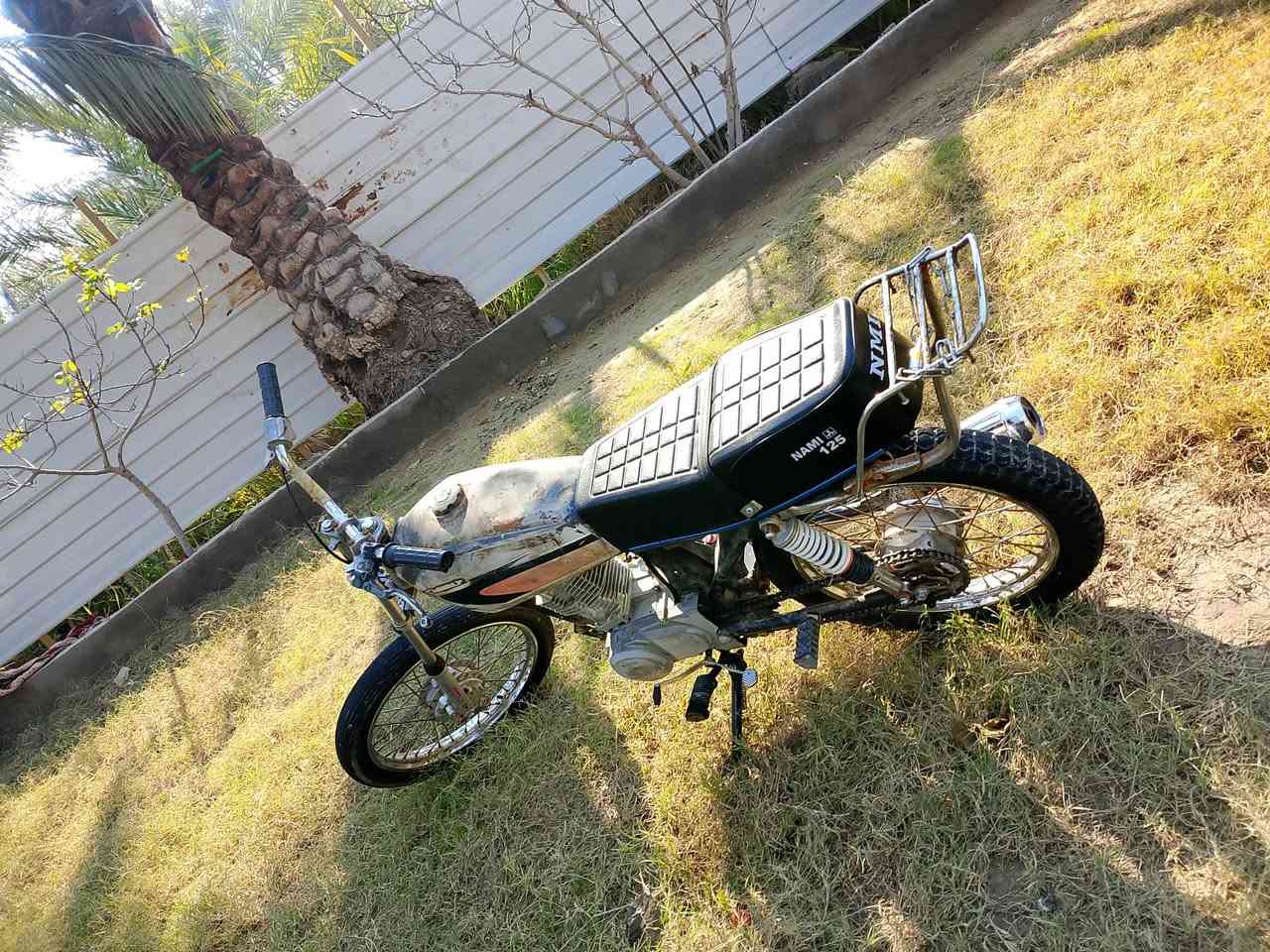 السلام عليكم دراجة نامة للبيع مكينة تايكر نضيفة وكاملة كلك سعرهة 200وبيهة مجال للشراي مكاني كربلاء طوريج ***********
