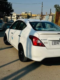 موديل2020 نيسان سني هندي اصلي بليده زركه  السعر /106 وبيها مجال بسيط ت...