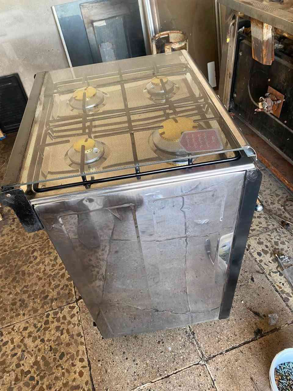 سلام عليكم
طباخ باله قياس 55 مستخدم اربع مشاعل نار زركه وعاليه طباخ بي ضمان سنة صيانة وموقعيه ضمان حقيقي سعر طباخ 125وبي مجال بسيط  وتوصيل داخل بغداد واطراف بغداد
#ويوجد جملة ومفرد
#ويوجد جميع قياسات الطبخات بـ انسب الاسعار
رقم واتساب ***********
