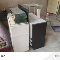 عارضات كوزمتك • اناره داخلية • رفوف جامدة