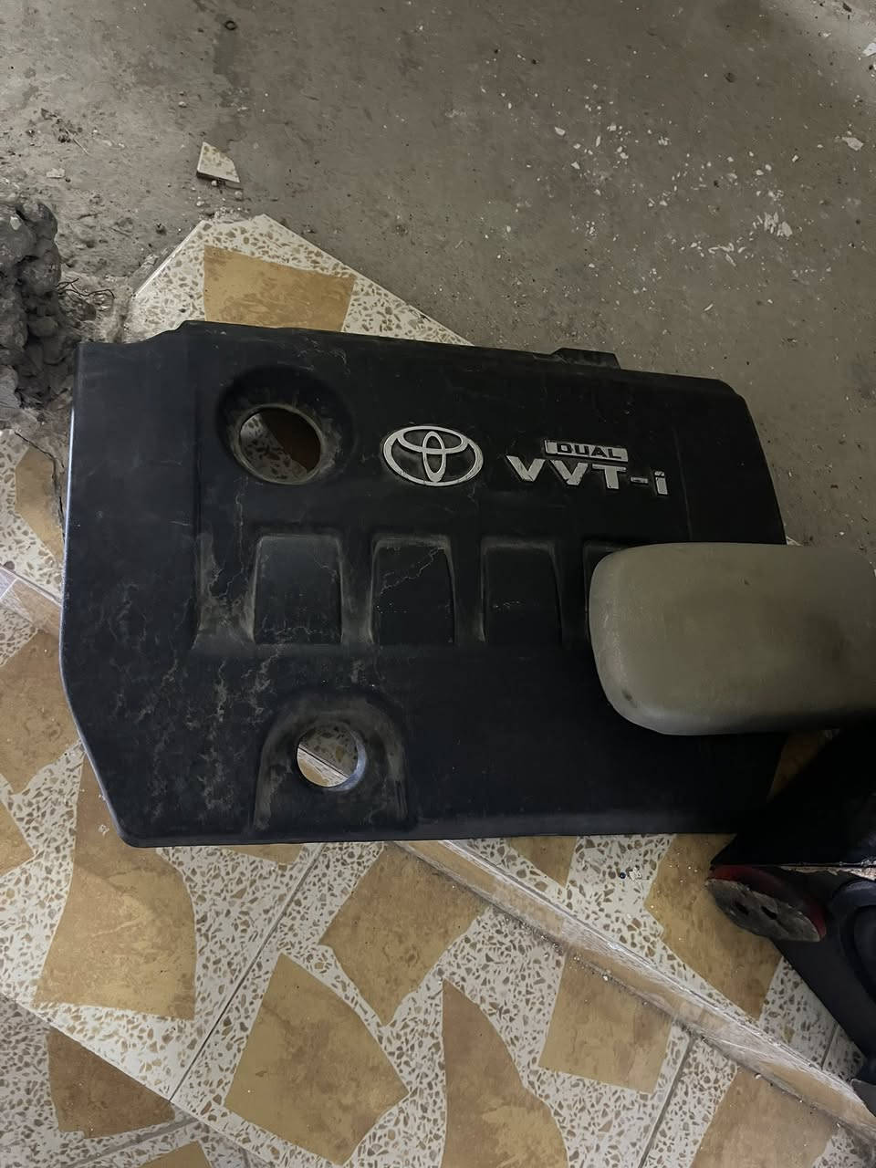 ئەم عەشیانە بۆ فرۆشتن لە هەولیر
قەپاخ مەکینەی خسوسی بۆ مەکینە گەورە و گچکە دەبێت نرخی ٢٠ هەزارە
ئیمپلی فایەری ناو سندوق خەریتەی زەعیفە نرخی ٣٥ هەزارە
تەجیلی بیلادی شوێن ئۆکسی هەیە نرخی ١٥ هەزارە 
چەکمەجەکە نرخی ٥ هەزارە
شوێنم هەولیرە هەر کەس کڕیارە نامە بنێریت لەخزمەتی دام


**إذا كنت صاحب هذا الإعلان وتريد حذفه لأي سبب، رجاءا أرسل رسالة إلى الدعم الفني**