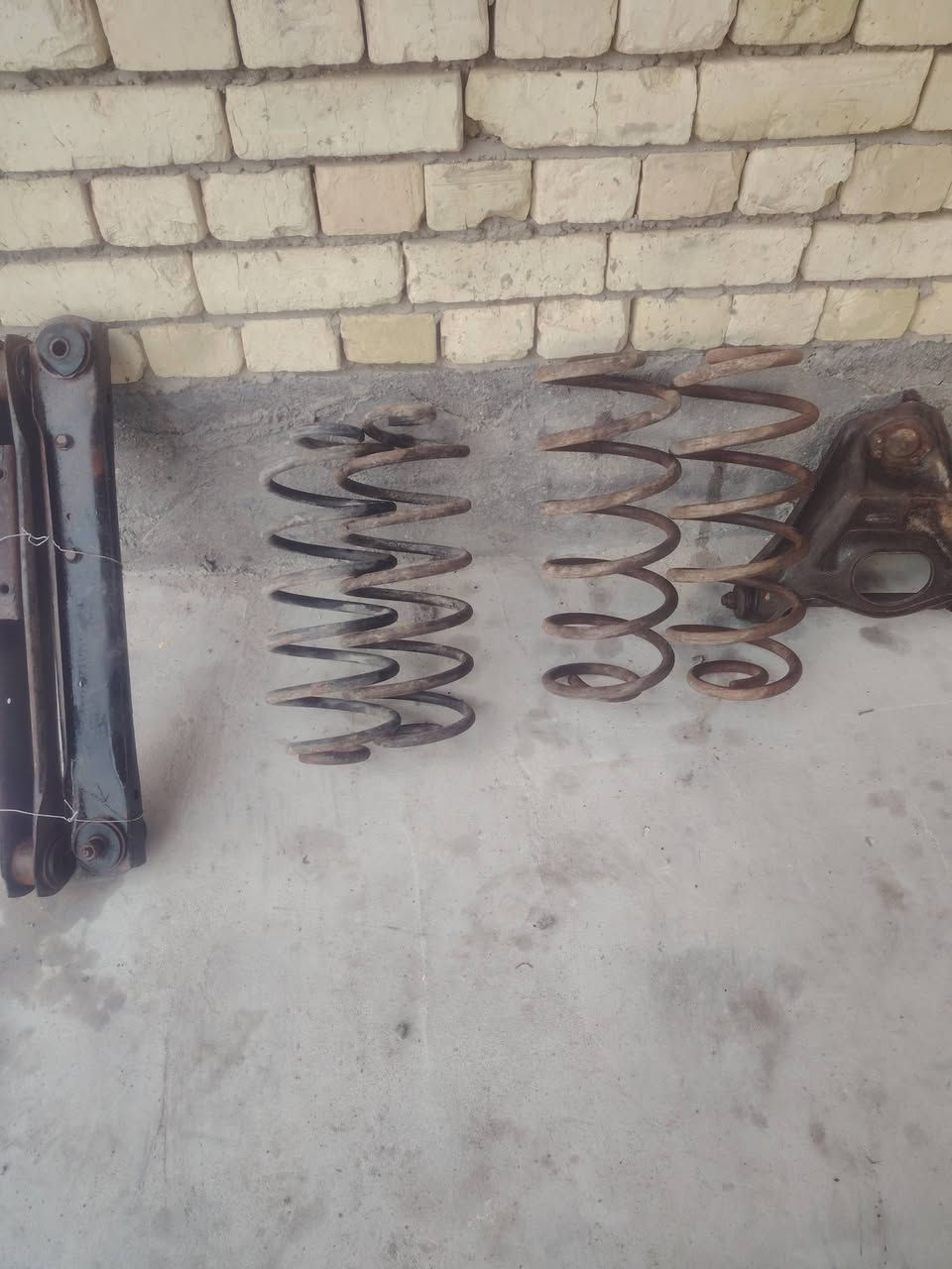 السلام عليكم  ادوات دولفين  توصيل لجميع المحافظات موجود  ***********
