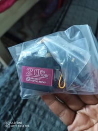 سيرفو حديد • ٤ قطع • توصيل