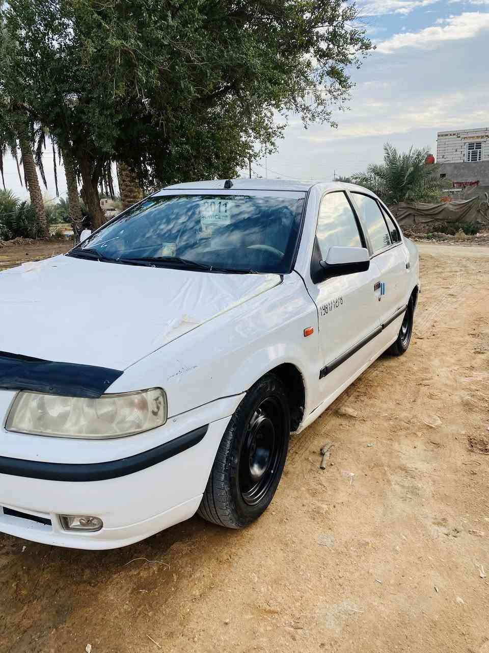 سمند 2011 ناطق للبيع مكينه وكير حداديه خير من الله كهرباىيات كلهه شغاله السياره عليهه غرامات 200 على المشتري السعر 28 وبيهه مجال 
مكان السياره الكوفة
***********
