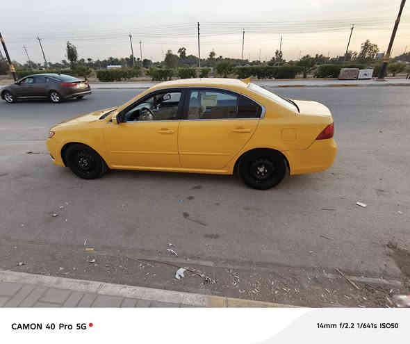 سلام عليكم ابتيما البيع موديل ١٠ أمريكي سيارة جاهزه بيهه ضربه بل جاملغ لوره بدون كص لسعر خاص ولستفسار ع ***********
