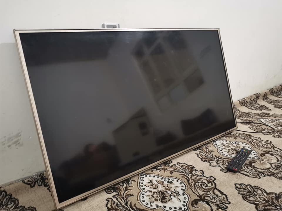شاشة حجم ٥٠ سمارت بيها نت نوع جنرال بشرط بدون عيب الشراي يتصل *********** أربيل, العراق
