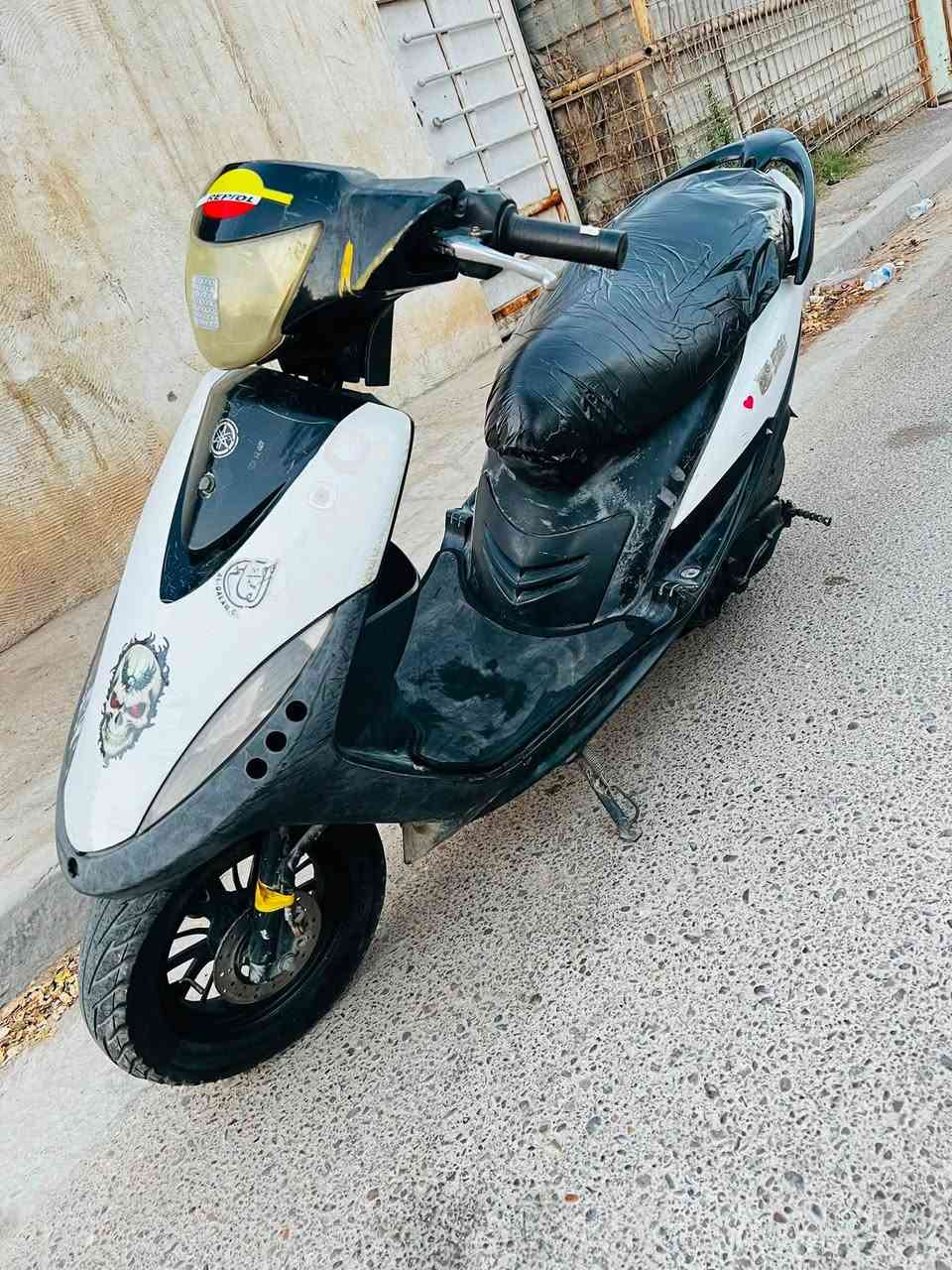 عندي ماكس عدله نضيفه مكينه ناعمه شلعه ومعدل كهربائياتهه شغاله ويلكب اوراق كامله المكان الغزاليه السعر 400 الشراي يخابر وهذه رقمي ***********
