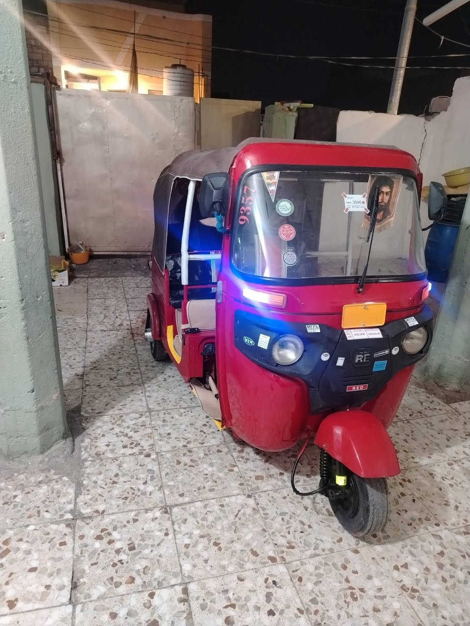 سلام عليكم اخوان هاي تكتك موديل 18 رقم وسنويه تحويل ثاني موديل تكتك جاهزه واحد على واحد دوشمه جديده كاعيات سبع قطع مسجل تكتك الف ما تصرف عليها *********** العنوان كربلاء امن داخلي شارع طارق الخيكاني
