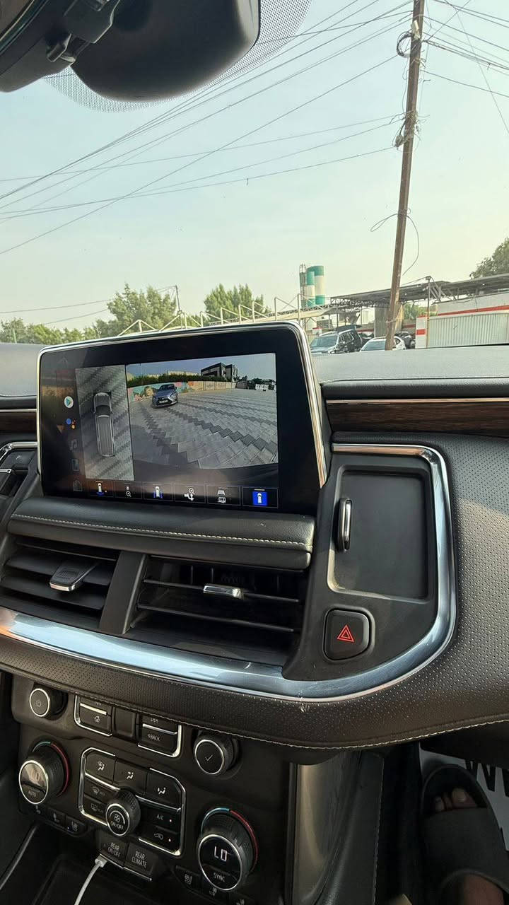 🔴 🔴 شوفر ليت سوبر بان بريمر رقم خصوصي
موديل 23 للبيع 
فول موصفات السياره علية تغليف مات  
 
اعلا فئة بالسوبر بان  داتا شو كرسي هزاز كامرات محيطية.... الخ
حجم المحرك 5300
حادث السياره جاملغ وباب عكس السايق وجاملغ خلفي نفس الجهه 
ممشى السياره 85 الف كيلو
مكان السياره بغداد  حي الجامعه 
السعر420 ورقه
للاستفسار
***********
