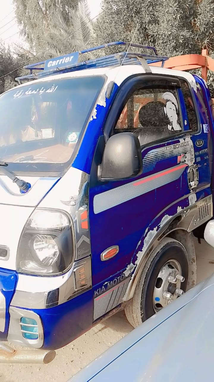 سلام عليكم سياره فحل موديل  12 سنويه ل29 سياره خير ‏‪من الله   مكينه كرنفان  محور بم ونزل   سعر 90وبيه مجال ‏‪***********‬‏
