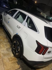 من رخصت الادمن المحترم كيا سورنتو موديل ٢٠٢٤ سياره على ايدينه زيرو خلي...