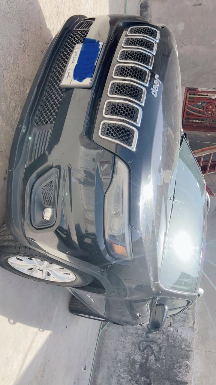 جيب ٢٠١٩ بصرة ( لاتيتيود ) ٤ سلندر ٢٤٠٠ مكفولة من الضربة والصبغ السعر ١٣٨$ هذا رقمي الشراي يتصل ويدلل ***********
