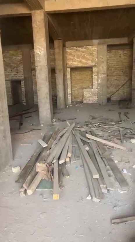 عماره 5 طوابق الايجار حسب الطلب شارع فلسطين نادي التركماني ***********
