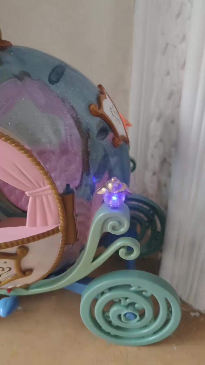 لعبة حصان سندريلا شغال كامل ونظافة 100% السعر 15 الف


**إذا كنت صاحب هذا الإعلان وتريد حذفه لأي سبب، رجاءا أرسل رسالة إلى الدعم الفني**