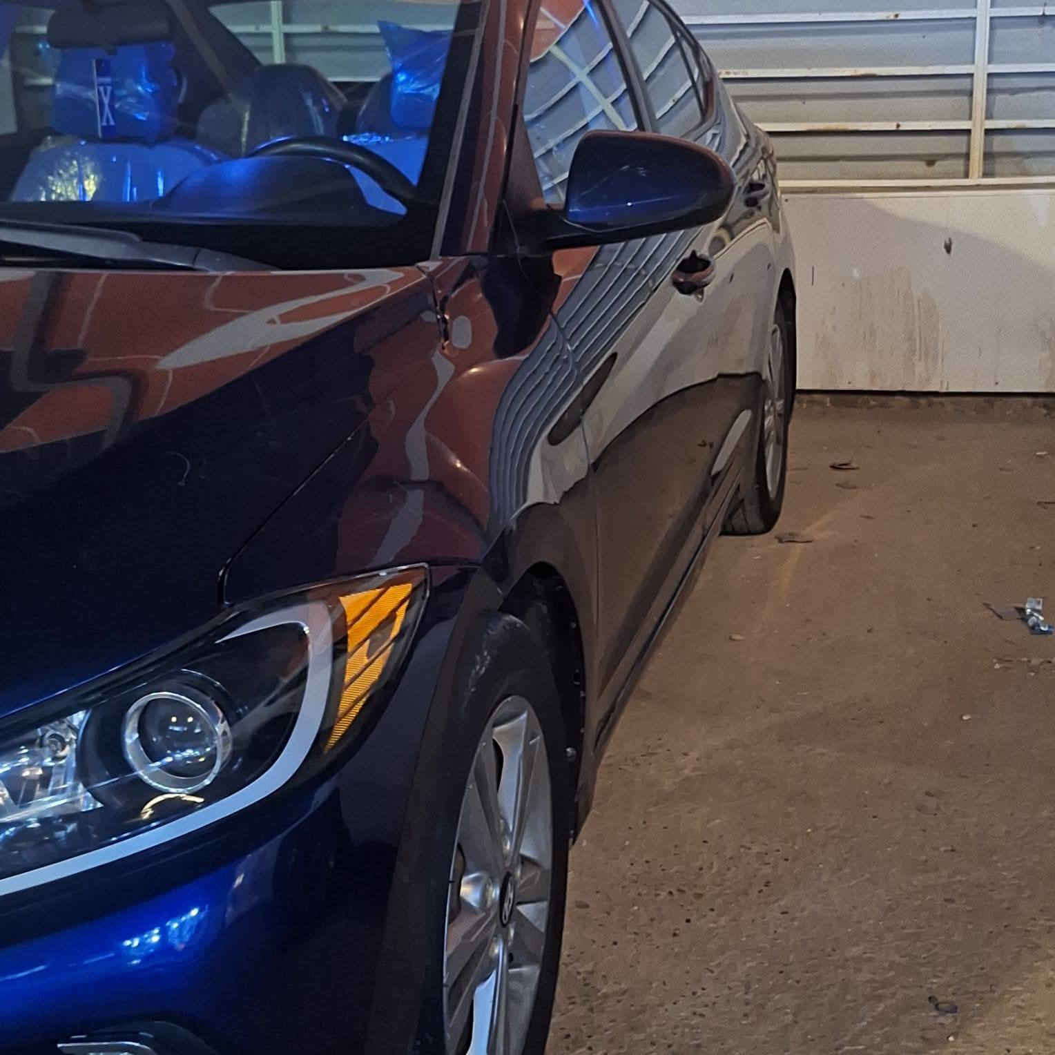 الحلال للبيع
وارد امريكي نص فول 
سياره خير من الله ماناقصها شي
تدفئه تبريد كبه لوز 
بسمي سياره 
115 وبيها مجال قليل حك الجيه


**إذا كنت صاحب هذا الإعلان وتريد حذفه لأي سبب، رجاءا أرسل رسالة إلى الدعم الفني**