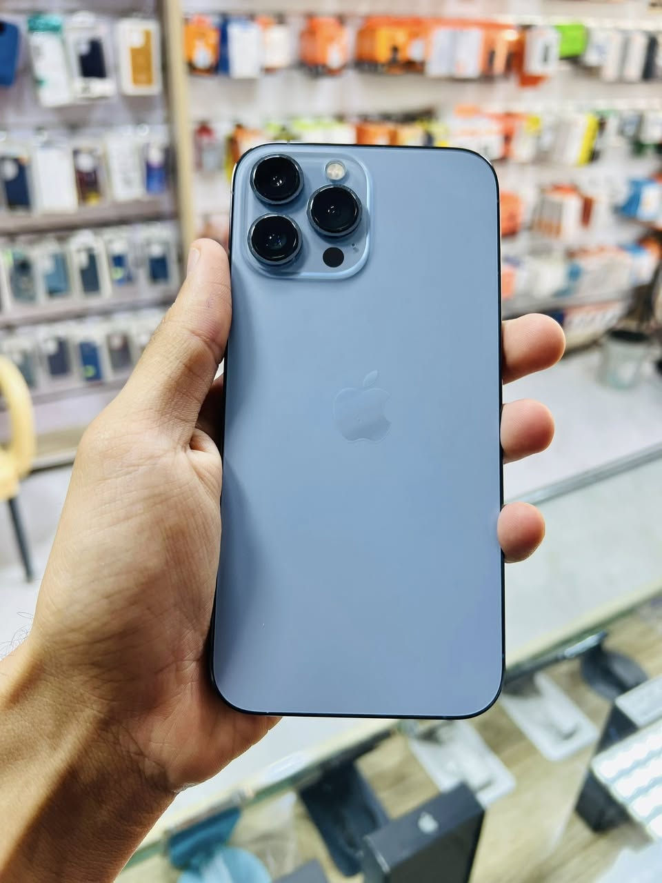 📱 آيفون 13 برو ماكس 📱 

🔋 بطارية 86-87-88-89
🎞️ ذاكرة 256 گيگا بايت 

متوفر الآن في مركز الفجر للموبايل  📲 
جودة ، ضمان ، سعر مميز

للحجز و الإستفسار مراسلتنا عبر واتساب أو الإتصال على الرقم *********** 📞 

موقعنا : قضاء الفجر - شارع 30 - مجاور فلافل حمادي - مقابل مقهى سيد شمخي 📍
