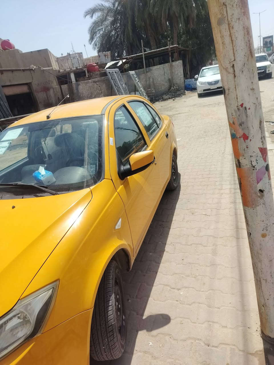 سياره ساينه موديل 20 سياره حره ماشا 126,000 رقمها قادسيه مكانها الديوانيه ما متواجد على الفيس سعر مالتها ب 60 وبيها مجال
***********
