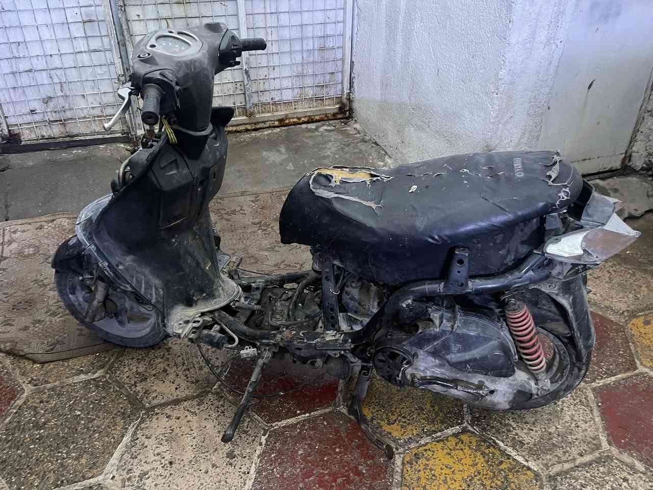 السلام عليكم سكنس نثيه ١١٠ياباني كهربائياته شغاله قفل استيرن حساس استان صفح دراجه مكينه شغاله بس الفاكيوم ضل ميدفع بانزين ابييع هل موجود مكان دراجه بغداد مدينه الصدر سعر ١٢٥ رقم ***********
