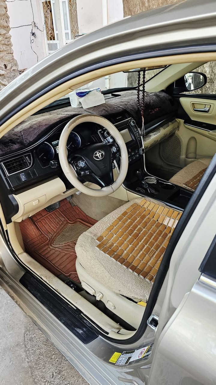 كاميري 2016
le
ماشيه 127
ضرر بس البنيد
كير محرك كفاله
داخل لونين
تخم تاير
باتري جديد
صدر جديد
السياره كامله كل نقص مابيها
السيارة شرط بدون اي دواخل
***********
