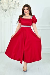 ملابس • مقاس ٣٨-٤٨ • توصيل