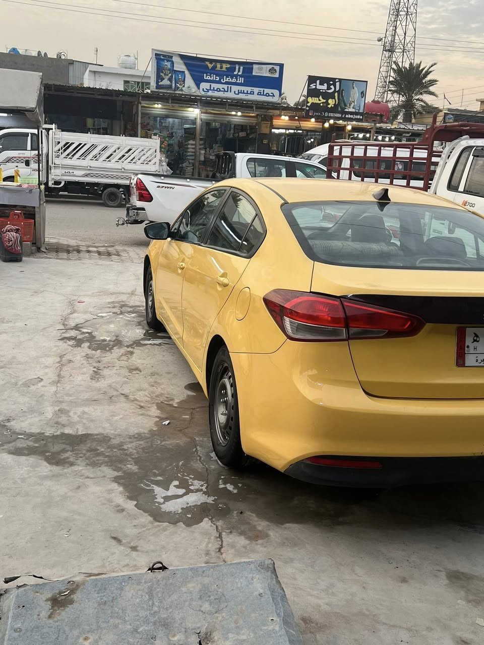 سلام عليكم كيا فورتي موديل 2017 /مكينة خير من اللة لا تنقيص ولاتبخير 2000دوش دوشمة جديدة صدر حدادية جديدة بيهة حادثهة جاملق و بنيد مرجع نفسة السعر 125وبيهة مجال ***********سنوية ل 2026
