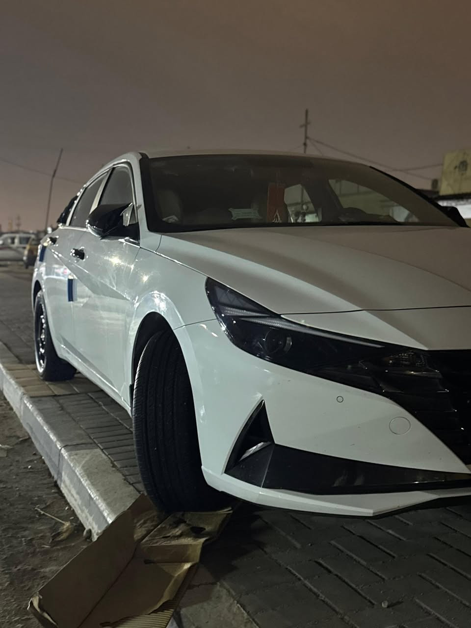 سلام عليكم 
النتره هونداي للبيع 
مديل 2023
السياره ماشيه زيرو 30 الف 
بيهه 3قطع بارد 
غير هذني كفاله 
من كير +تبريد+ومكينه
لسياره دكشن عالي
فول الفول ما عده الرادار المامي 
السعر155
***********
