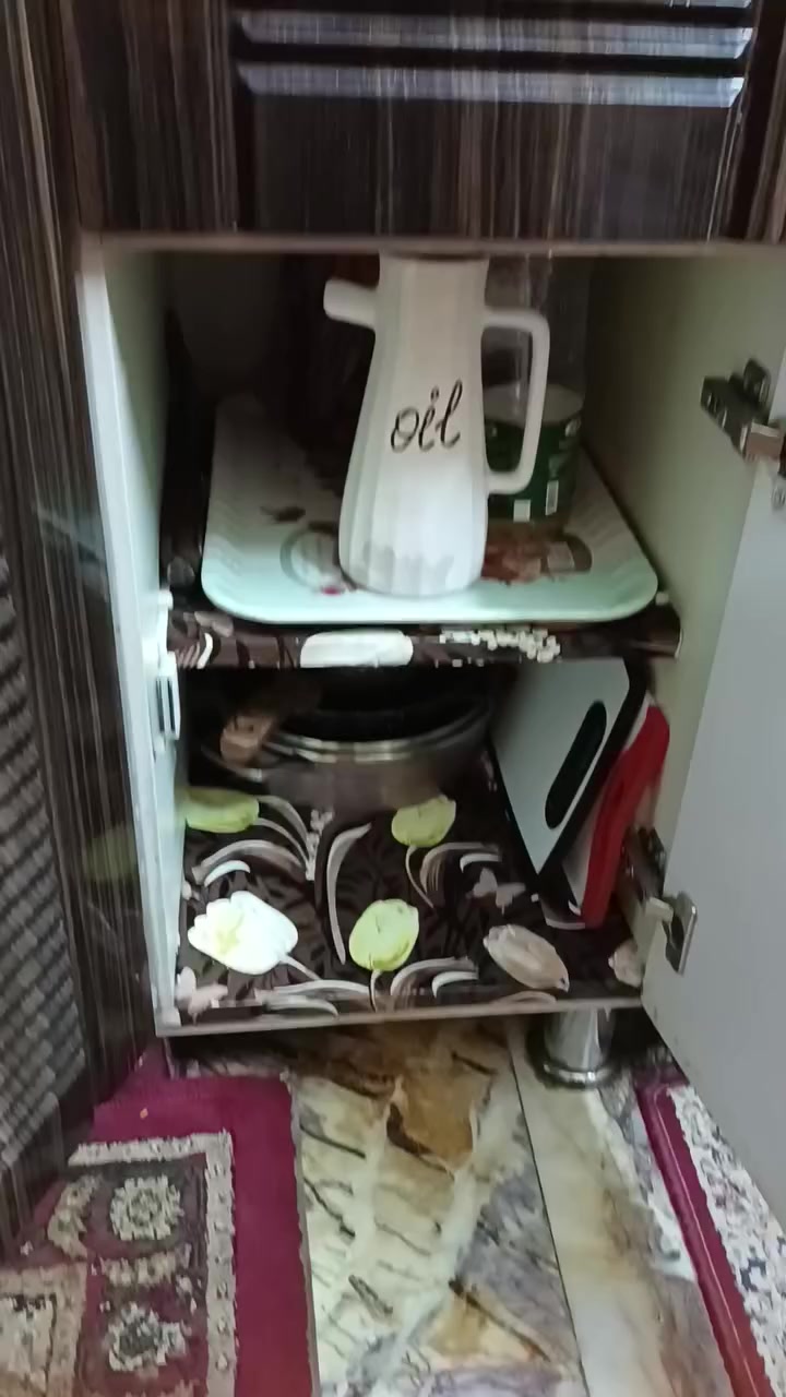 سلام عليكم كاونتر للبيع مع سنك ابو حوضين نظيف مستعجلين على البيعه العنوان كاظميه شارع النواب


**إذا كنت صاحب هذا الإعلان وتريد حذفه لأي سبب، رجاءا أرسل رسالة إلى الدعم الفني**