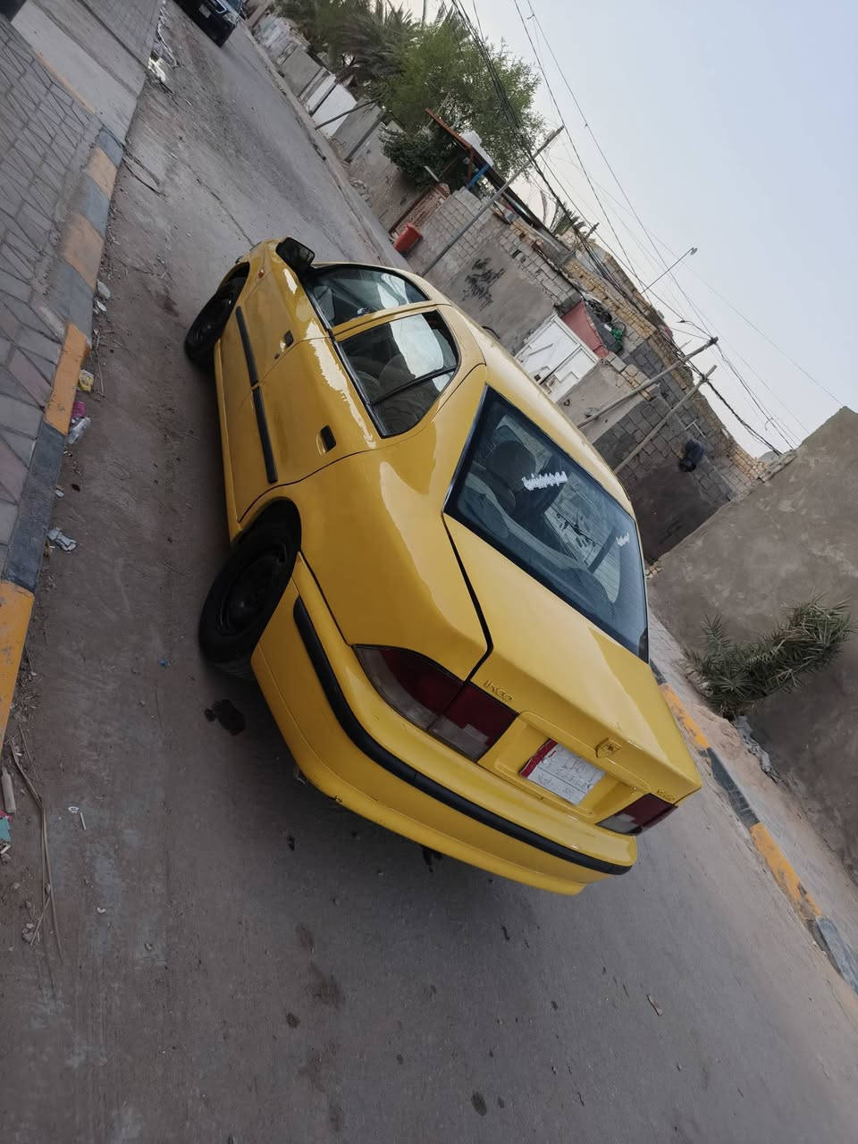 سلام عليكم سمند للبيع موديل 2009 مصبوغه عام للجماليه مكينه وكير بل كارتون حداديه ستوني شادها جديده كهربائات كلها شغاله سياره ما عوزها ولا برغي مداور ثاني يوم عليها هيئه مصفره عليها غرامات ينزلن من سعرها سنويه صاقطه ب 2022
سعرها 24 وبيها مجال مكاني ديوانيه قضاء الشاميه للتواصل ***********
