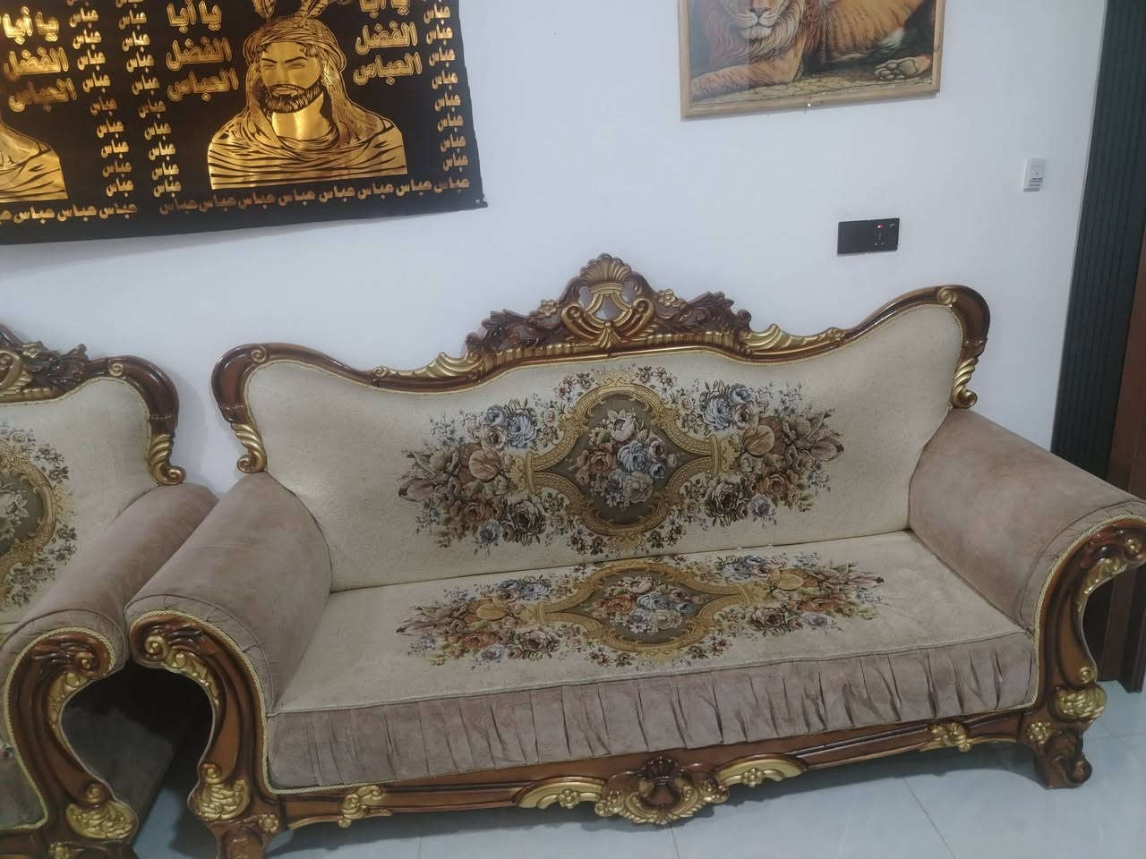 البيع مستعجله على بيعته سعر ٥٠٠ لف وبي مجال بسيط مكاني دوره حي دجله


**إذا كنت صاحب هذا الإعلان وتريد حذفه لأي سبب، رجاءا أرسل رسالة إلى الدعم الفني**