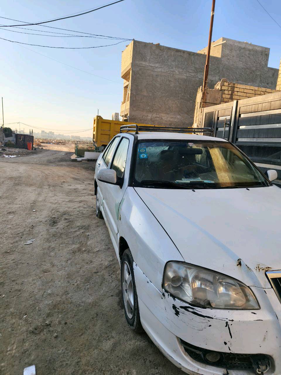 السلام عليكم شيري كوين موديل 2010 ابيض خصوصي رقم انكليزي بلادي كير عادي بسمي تحويل ثاني يوم سنوية لل 28 كهربائيات كلها شغاله بيها شاشة السيارة حلوة مرتبه بس بيها ملاحظات بسيطة يرادلها صبغ حزام وترجع عروسة 
السعر 35 ورقه وبيها مجال للطيبين 
هذا رقمي *********** وبي واتساب مكان السيارة بغداد الدورة قرب علوة الرشيد كويريش