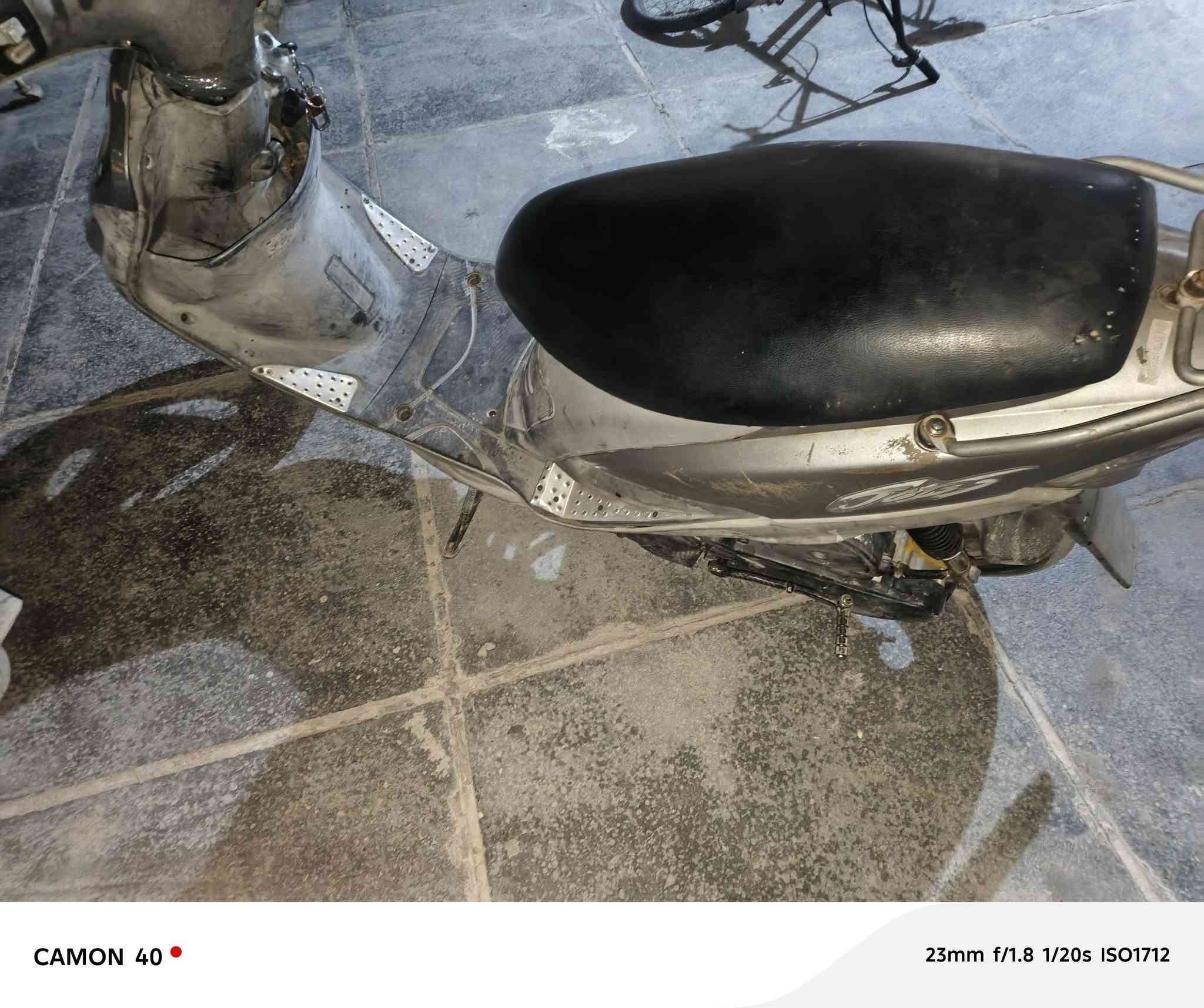 سلام عليكم ماكس قجمه نضيفه ما مفتوحة للبيع السعر 650 وبيها مجال
***********
