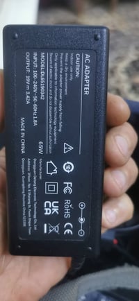 شواحن لابتوب • اصليه