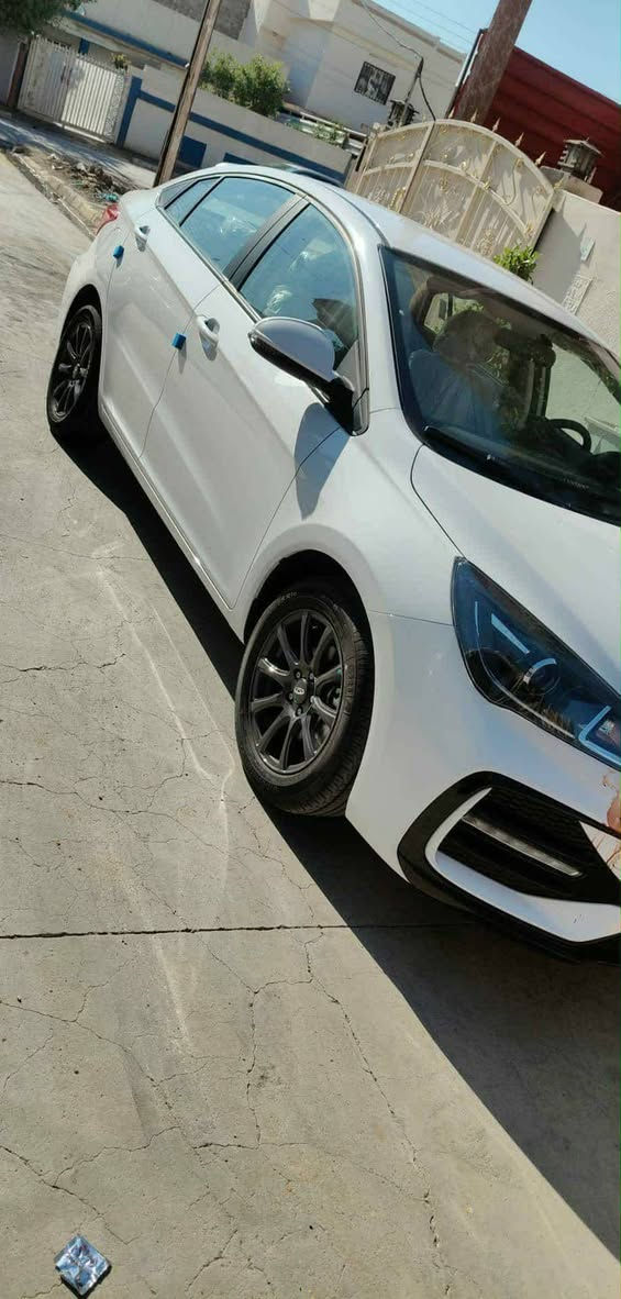 سلام عليكم شيري اريزو 5 2025 sxt ستندر نص مواصفات السياره كلين  تغليف كشنات والكاعيه جلد ماشيه 5000 وكسور اول تبديله دهن الها وبعدها بل ظمان او باسمي شرط التحويل السعر 110
*********** كركوك, العراق
