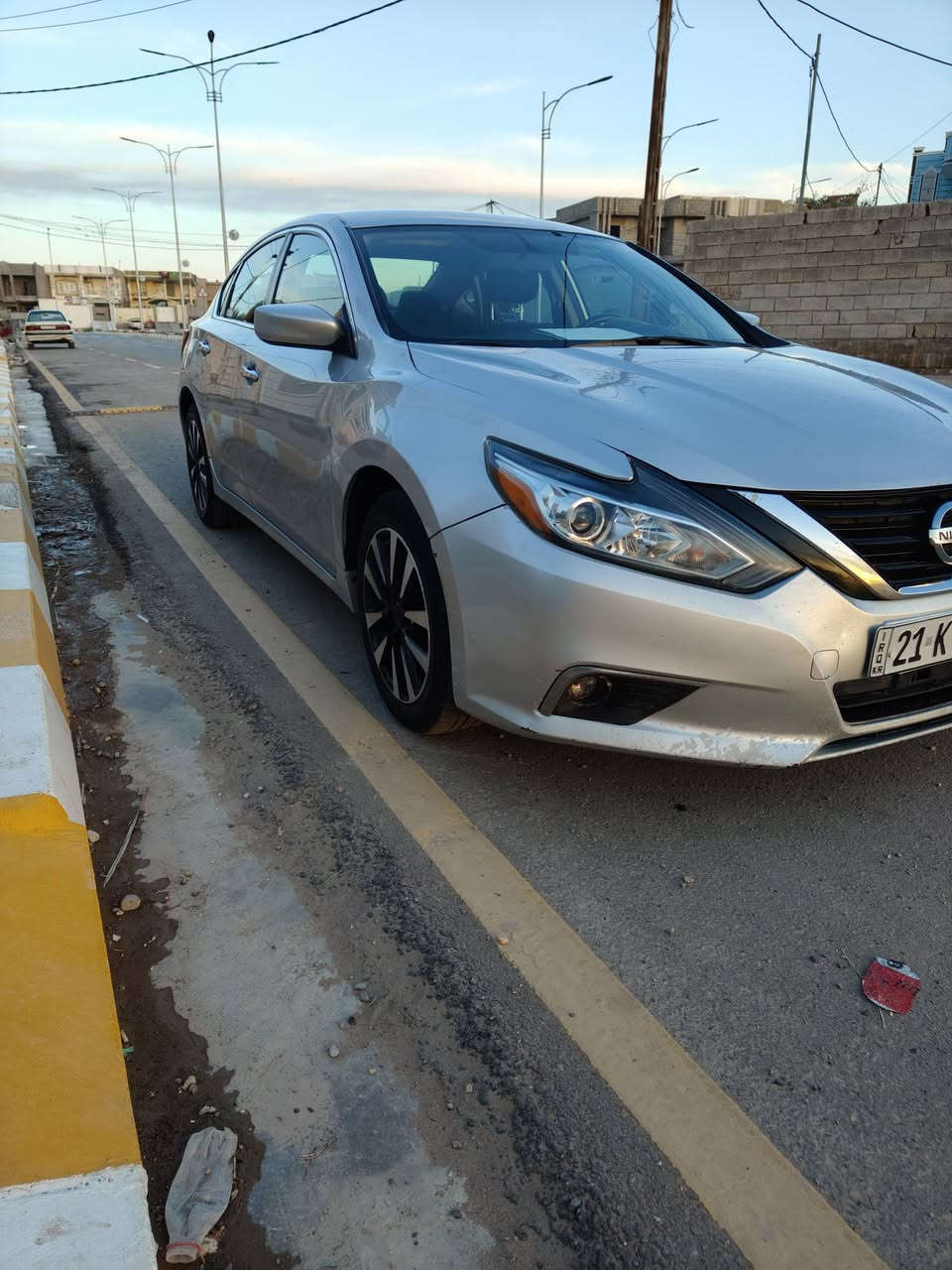 Nissan Altima 2018
وارد أمريكي

فئه SV رقم سليمانية جديد

محرك جديد بعده بالضمان 2.5 L وكير بشرط

اللون رصاصي سلفر

قطعتين فقط

الداخل أسود 

تايرات ٤ جدد

ليد زنون بلادي

بصمة + بصمة أبواب

رادارات جانبية

كشن كهربائي

عنوان ديالى  

السعر132 وبيهه مجال

للاستفسار الاتصال ‏‪0771 830 2231‬‏
