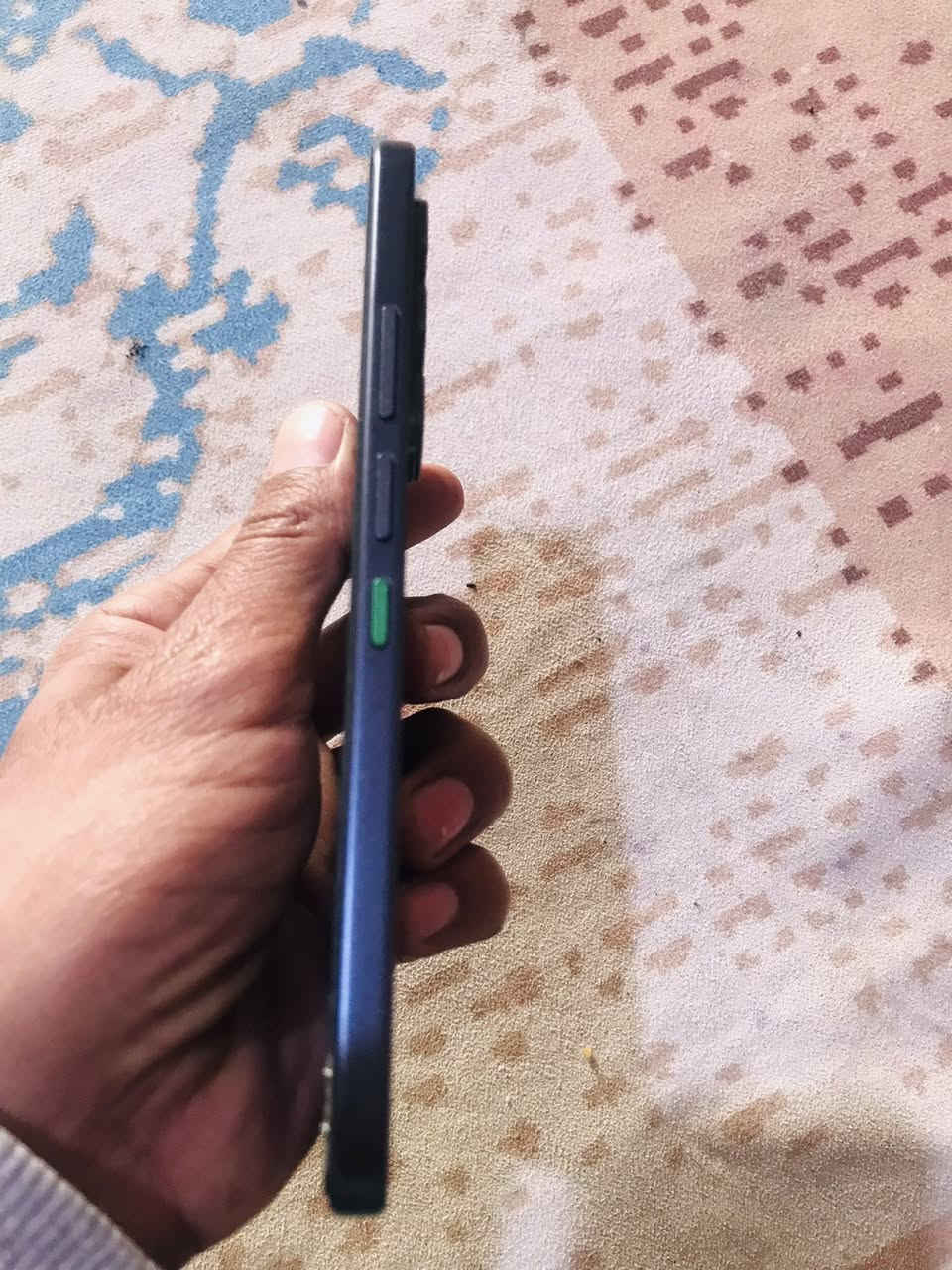 السلام عليكم جهاز جديد طك كارتون مامستعمل ابد جبته يوم 1/1 هوت 60 برو الجديد الجهاز كلش حلو ذاكرته 256 كامرته كلش حلوه بطاريته فول الفول كارتونه وشاحنه وهتفون وغراظه كلهن وياه شتريته وحت خط ماخليت بي الله شاهد اخذته 300 والشراي يخابر وبي خير ويدلل*********** مكاني ناصريه اريدو قرب كراج بغداد
