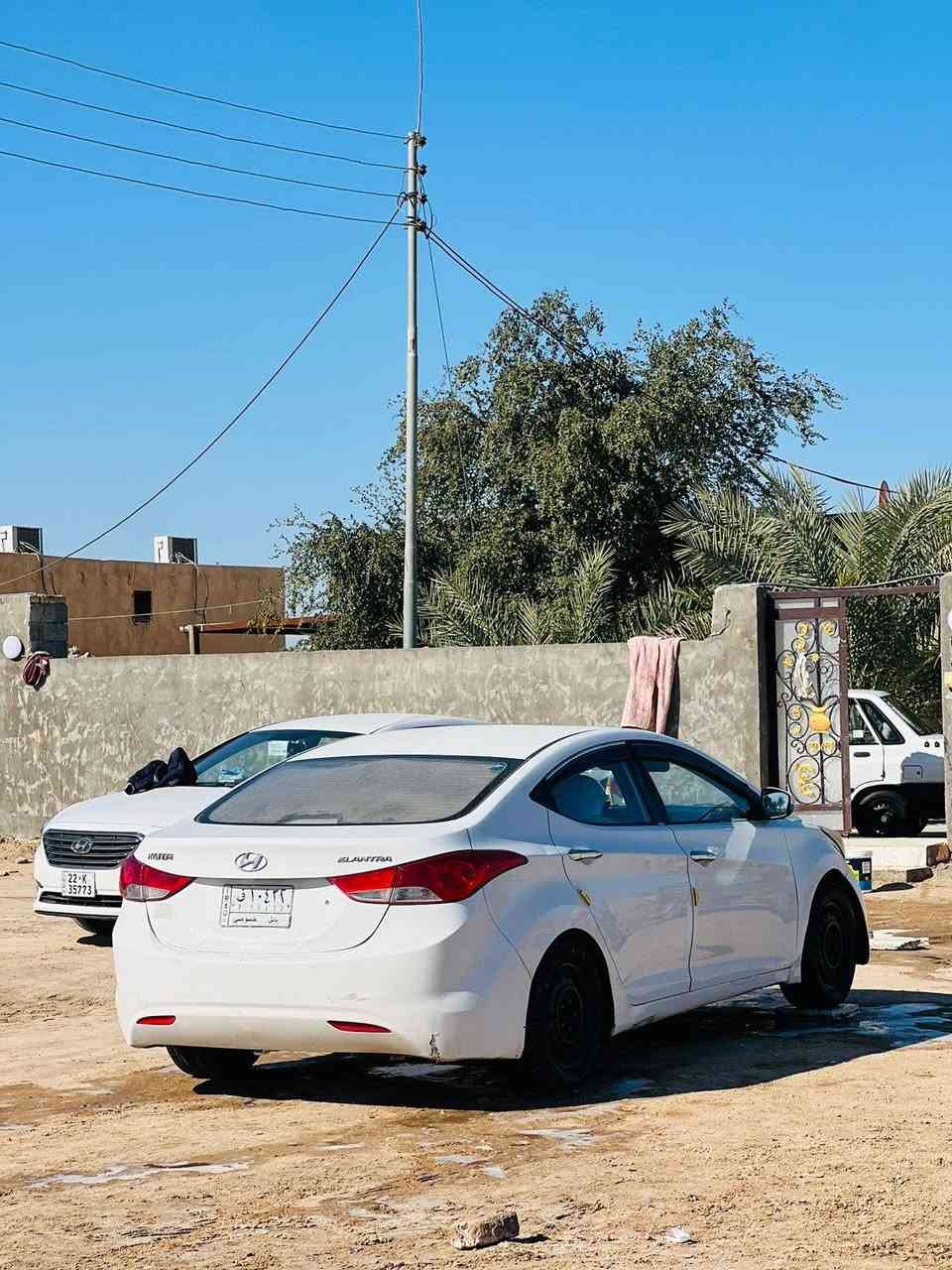 السلام عليكم
النتره ١٣ خليجي مكينه ١٦٠٠ سياره نضيفه وحلوه بيه جاملغ وبنيد مبدل السياره بلنجف سعره 100 وبيه مجال قليل  ***********
