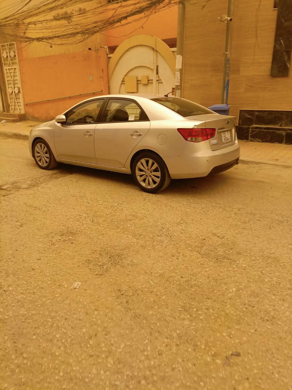 سيراتو خليجي  موديل 2012 محرك 1600 دوش  لون سلفر ماشيه 180  سياره فتحه ويل كب مري شفط تحكم ستيرن رقم بغداد بسمي مابيه اي نقص جاهزه بيه صفحه صبغ بدون تكم وبدون دواخل باقي كفاله سعره 95 مكانه كربلاء

‭0772 877 3256‬
