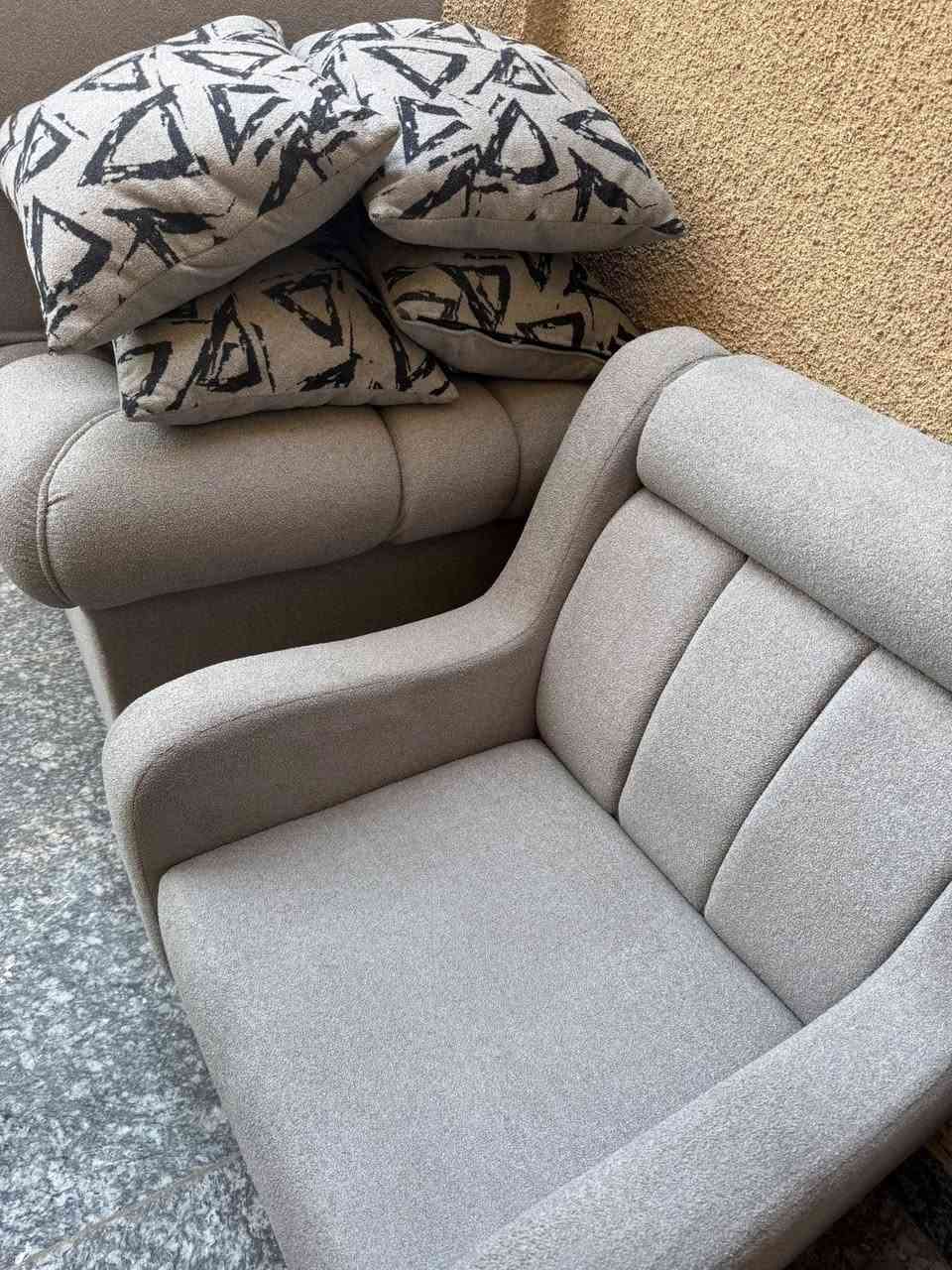 تخم 5 نفر قنفة 3 نفر + 2 كرسي جديد  300


**إذا كنت صاحب هذا الإعلان وتريد حذفه لأي سبب، رجاءا أرسل رسالة إلى الدعم الفني**