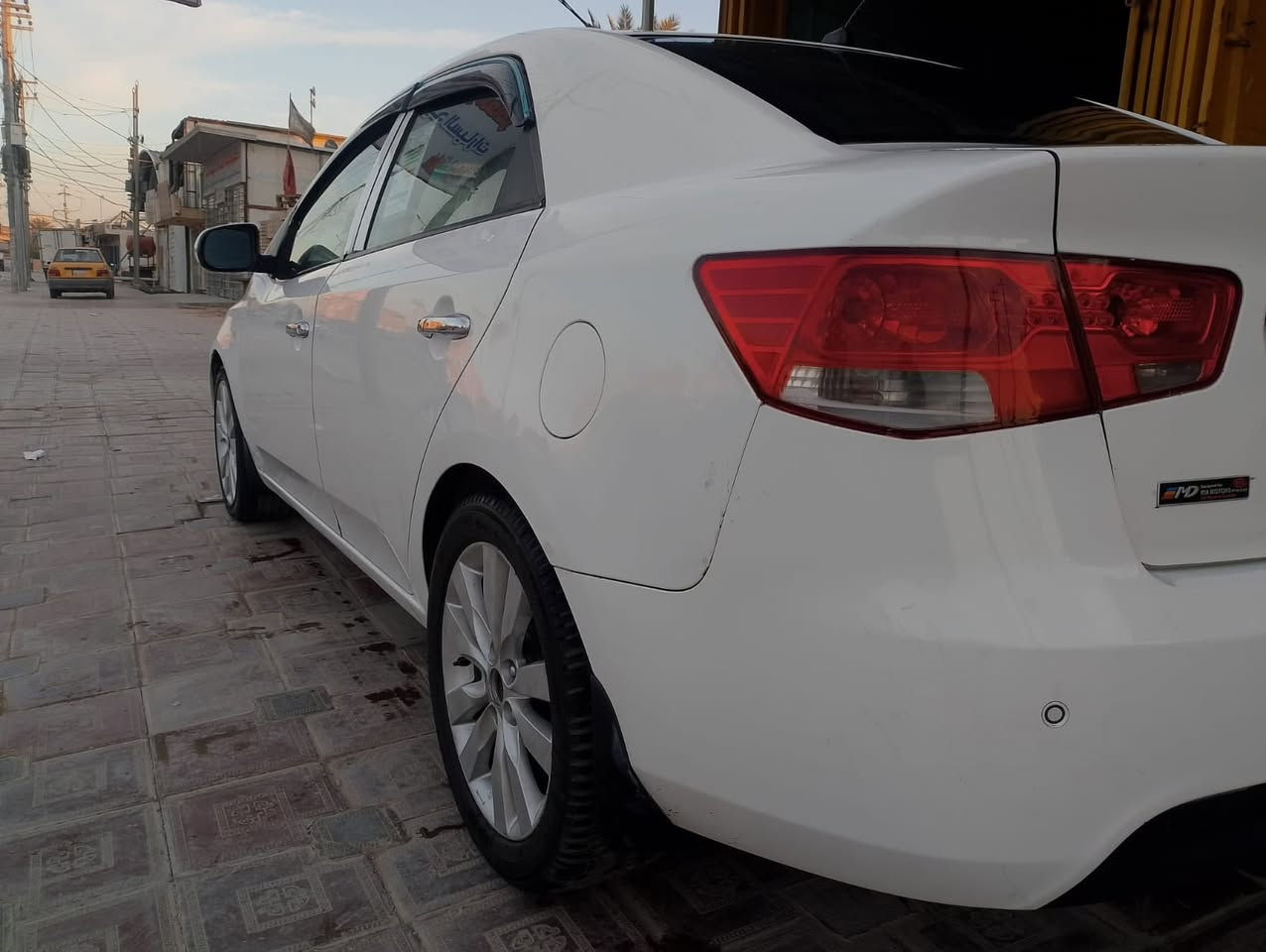 السلام عليكم
سيراتوا 2011 رقم بغداد انكليزي بيها جنطه وجاملغ خلفي بدون دواخل السياره جاهزه من كلشي مكانها كربلاء معروضه ب 105
***********
