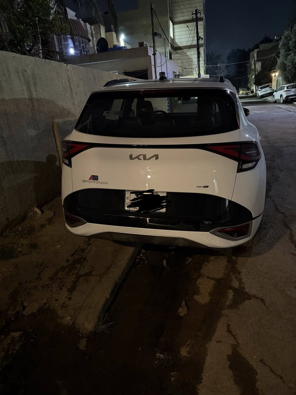 سلام عليكم سبورتج جيتي لاين اعلى مواصفات خليجية ماشية 7000 كم للاستفسار  ***********

