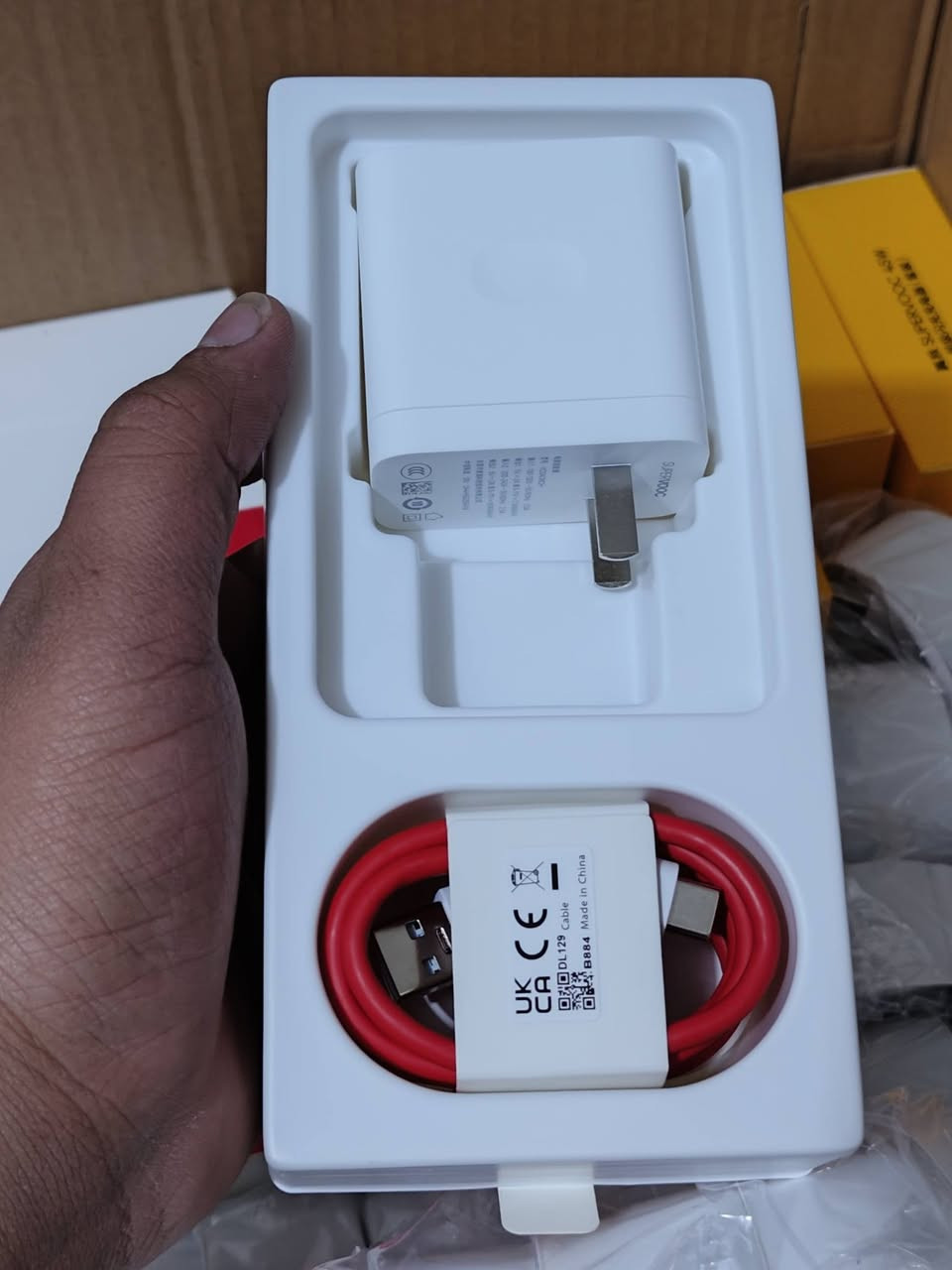 charger oneplus 100w
حبينا نوفرلكم شاحنة شركة ون بلص بالنسختين
eu  بسعر 40 الف
china بسعر 50 الف ووياها هدية بسبطة وجميلة

الشواحن من شركة ون بلص بقوة 100 واط وتقنية السوبر فووك 100w

واكيد شحنها مرتب وما تفشل ابدا وكيبل وياهن وكذلك يدعم الشحن السريع

والاهم ، يوجد توصيل الى جميع المحافظات واكيد تكدر تفحص عند وصول المندوب ♥


**إذا كنت صاحب هذا الإعلان وتريد حذفه لأي سبب، رجاءا أرسل رسالة إلى الدعم الفني**