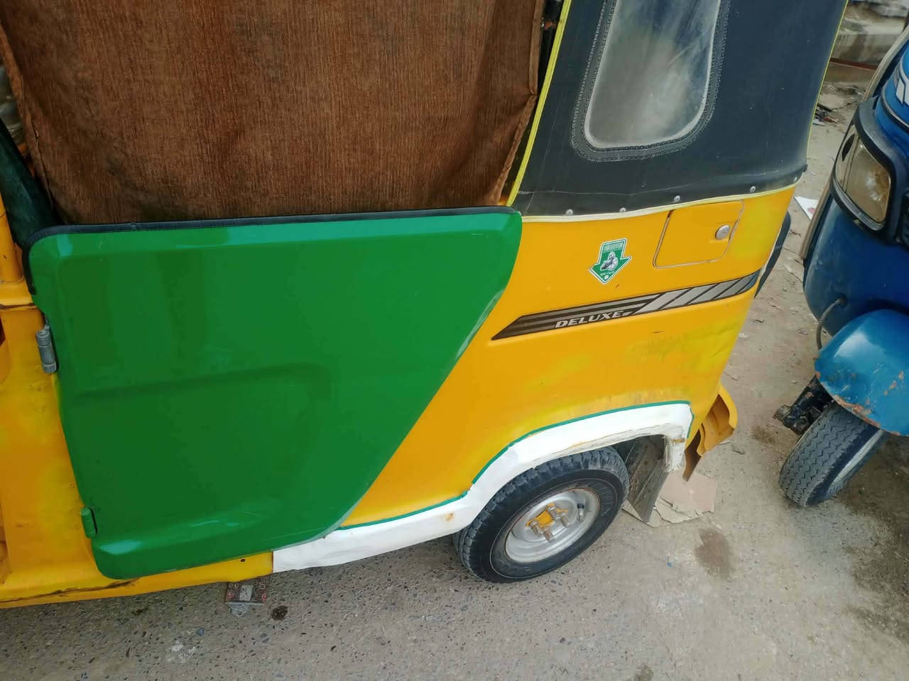 السلام عليكم تكتك للبيع موديل 20 مكلف بالنشر هذا رقم الولد واستفسر منه ***********
